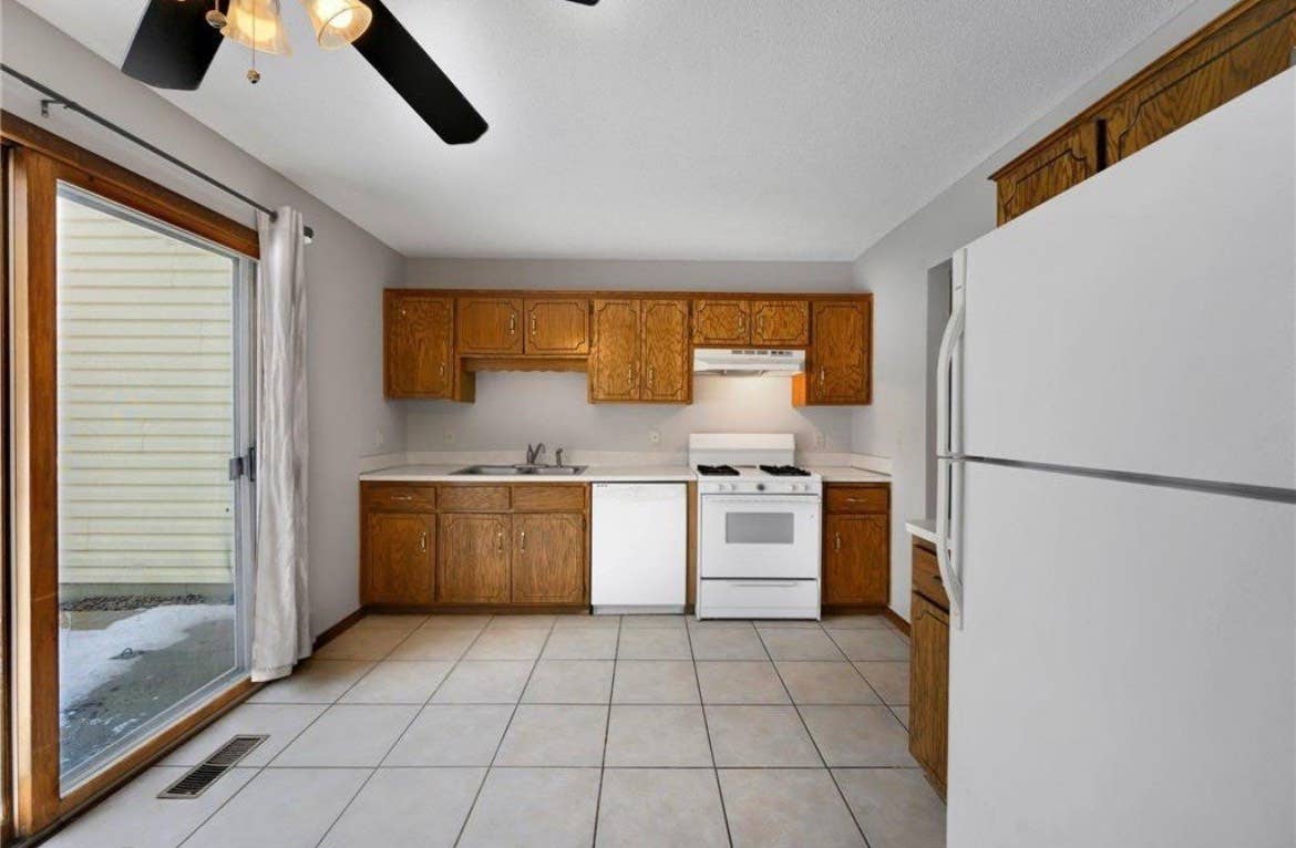 Room in Blaine townhome