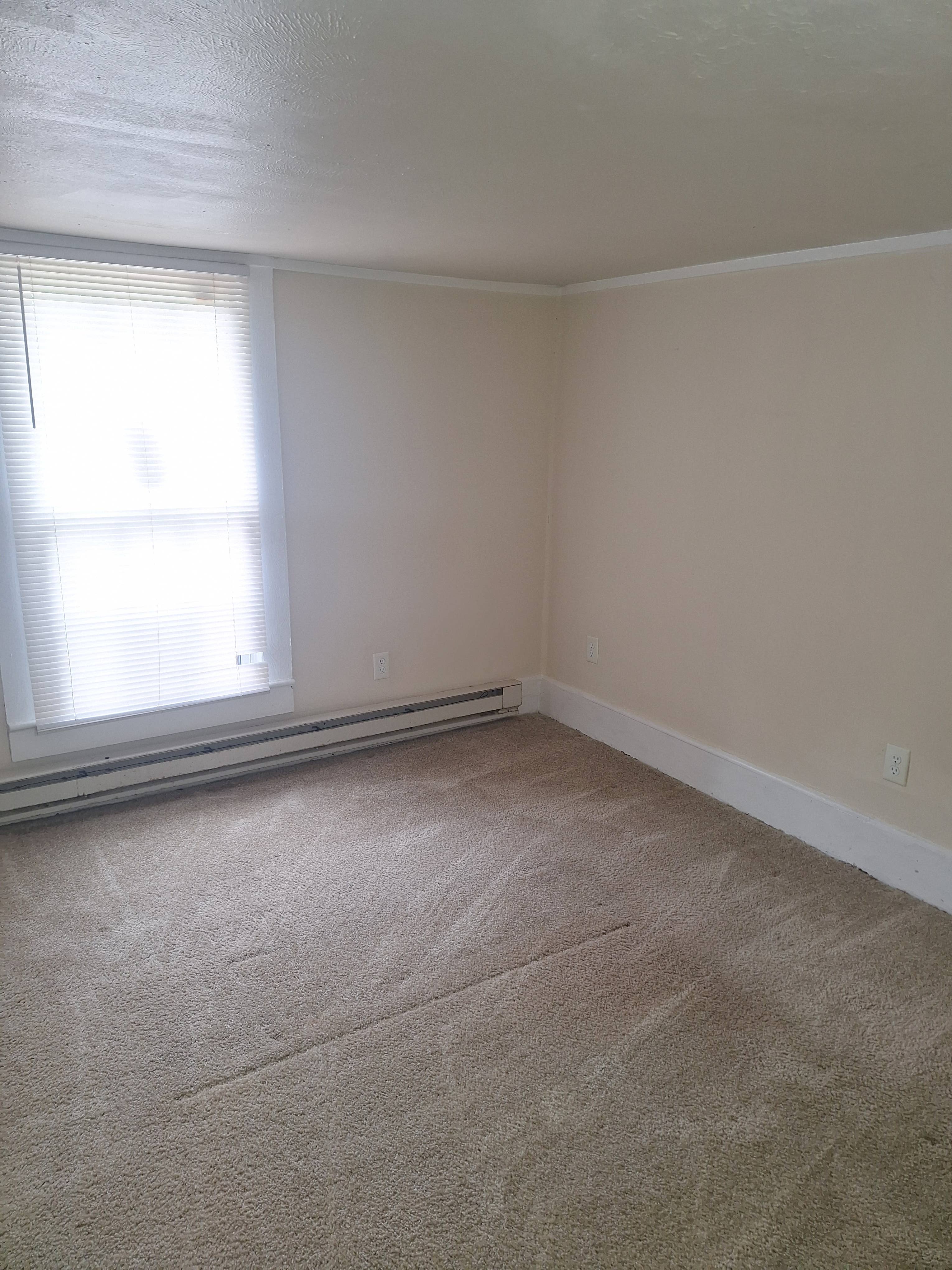 2bed 1bath apt utilities included