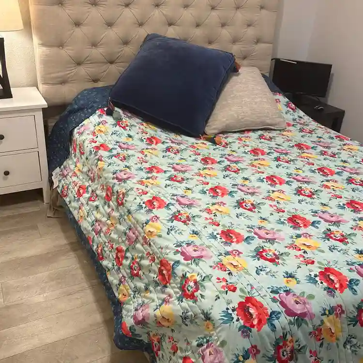 Beautiful cozy room