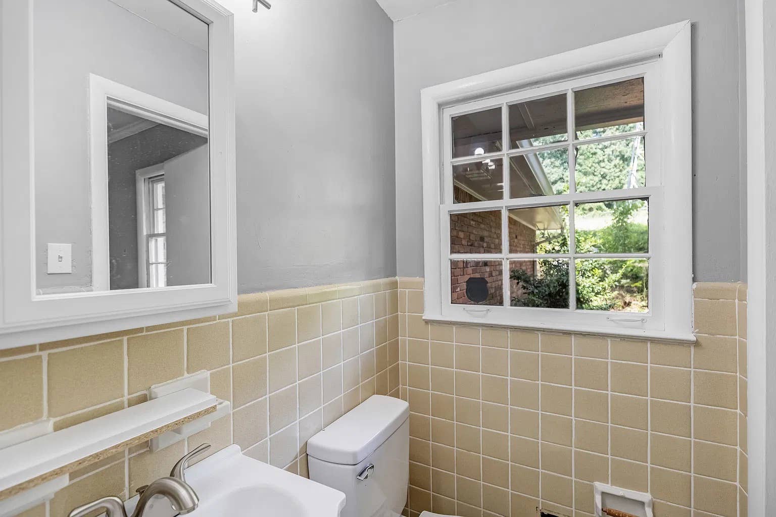 4 BR in East Point