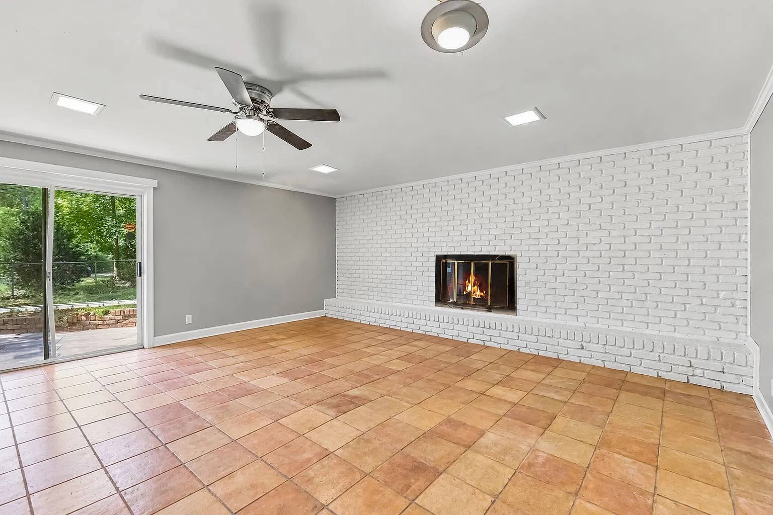 4 BR in East Point