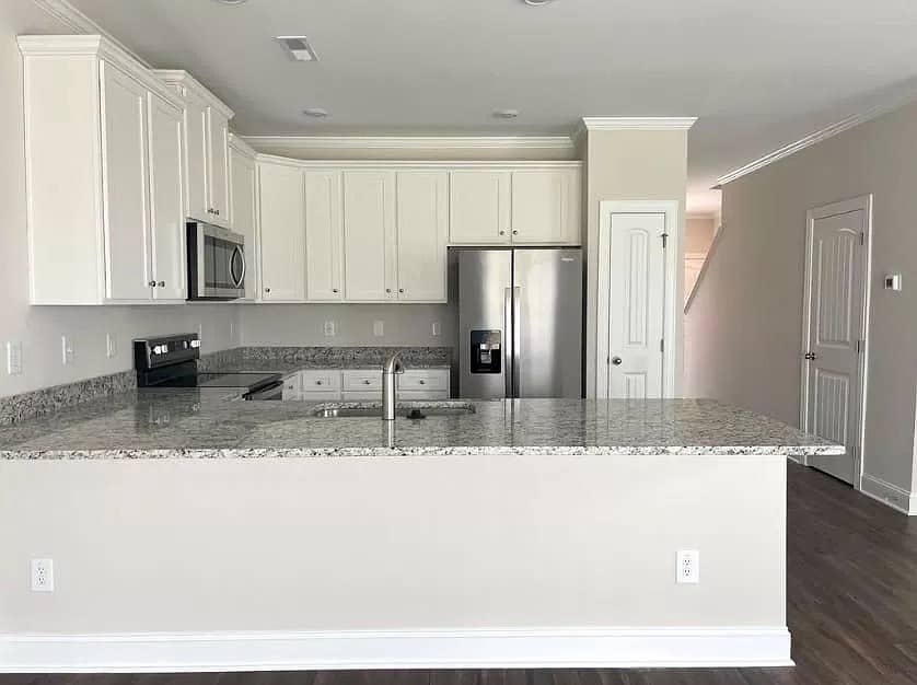 3 BR in Raleigh