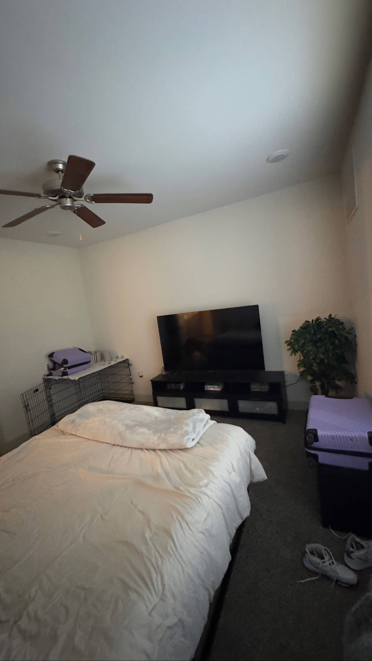 LEASE TAKEOVER - 1 BEDROOM APT