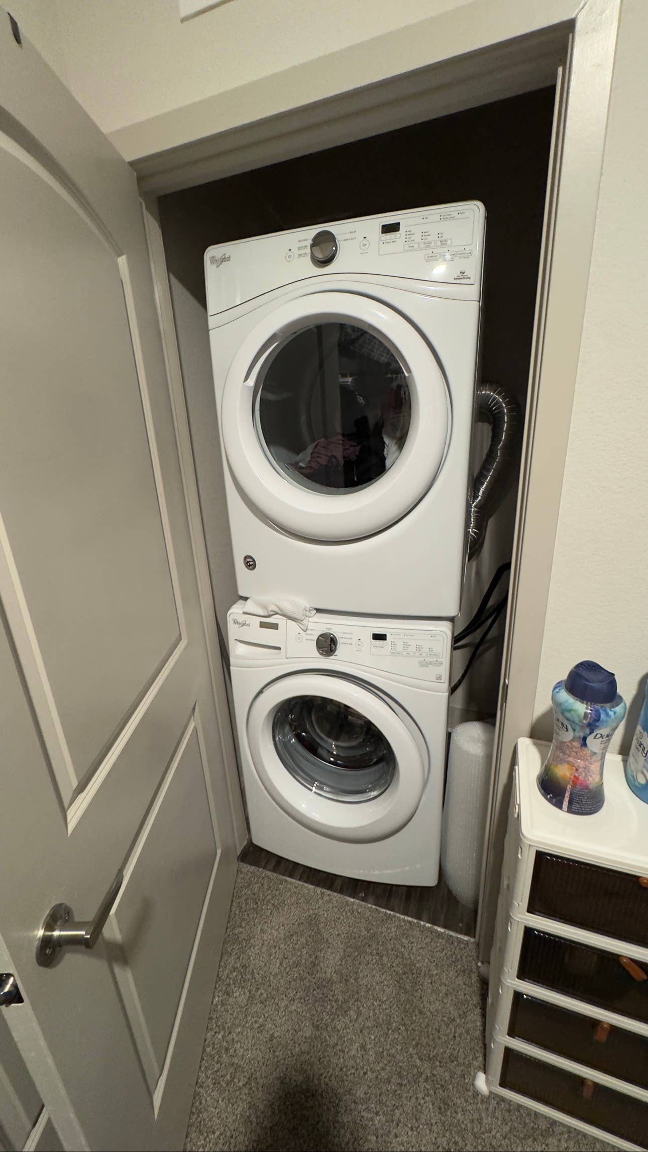 LEASE TAKEOVER - 1 BEDROOM APT