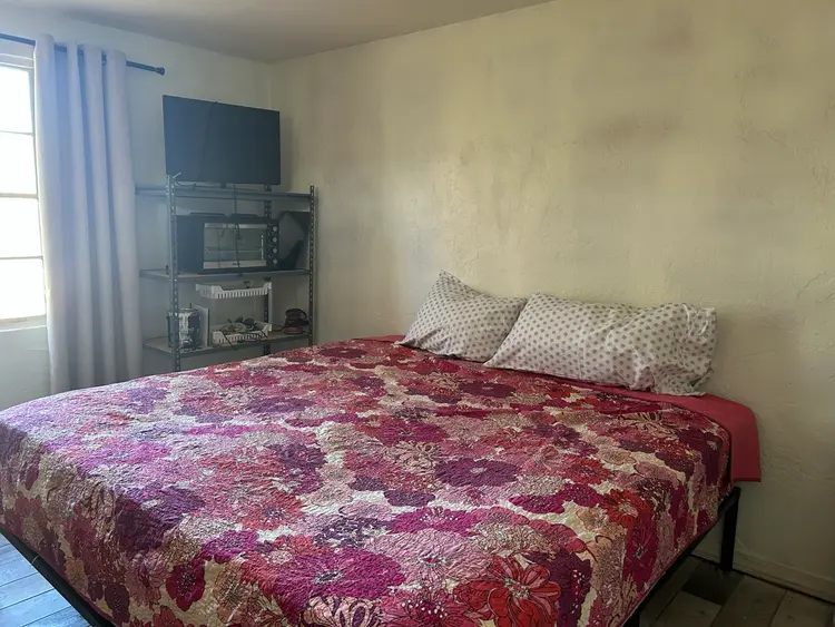Looking for a Roomie