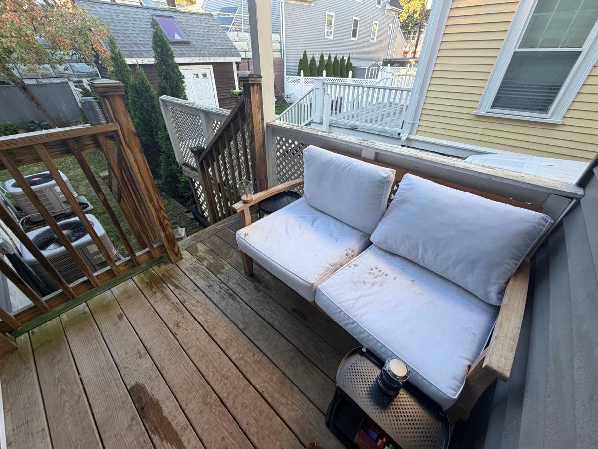 Somerville apartment available!