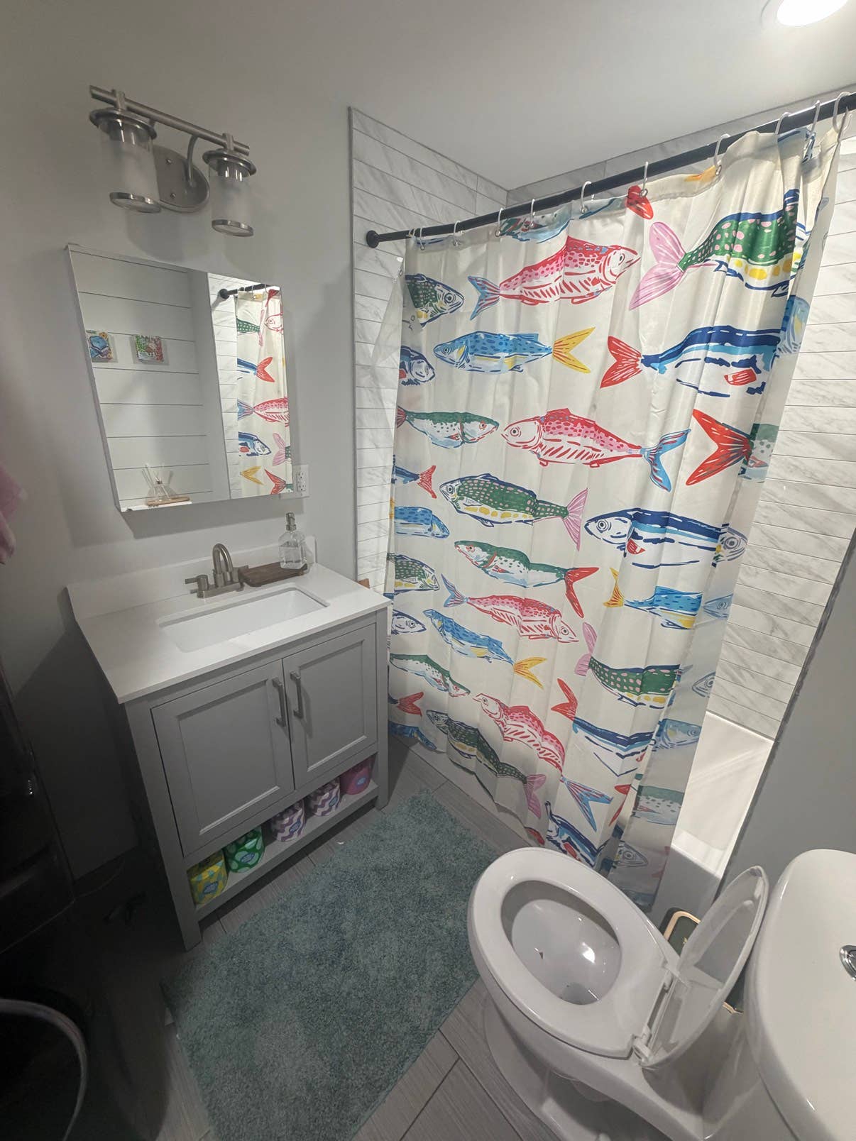 Somerville apartment available!