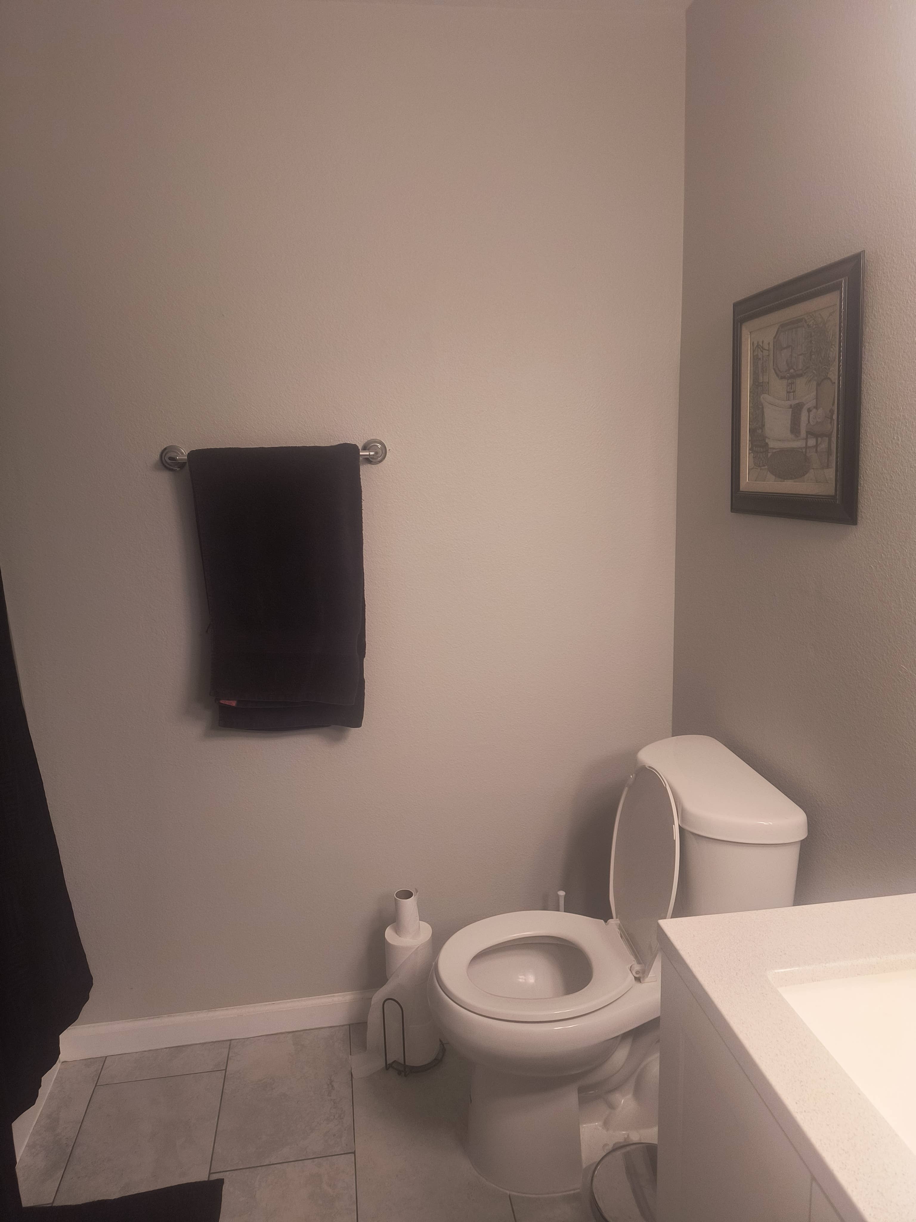 Private single room and bathroom
