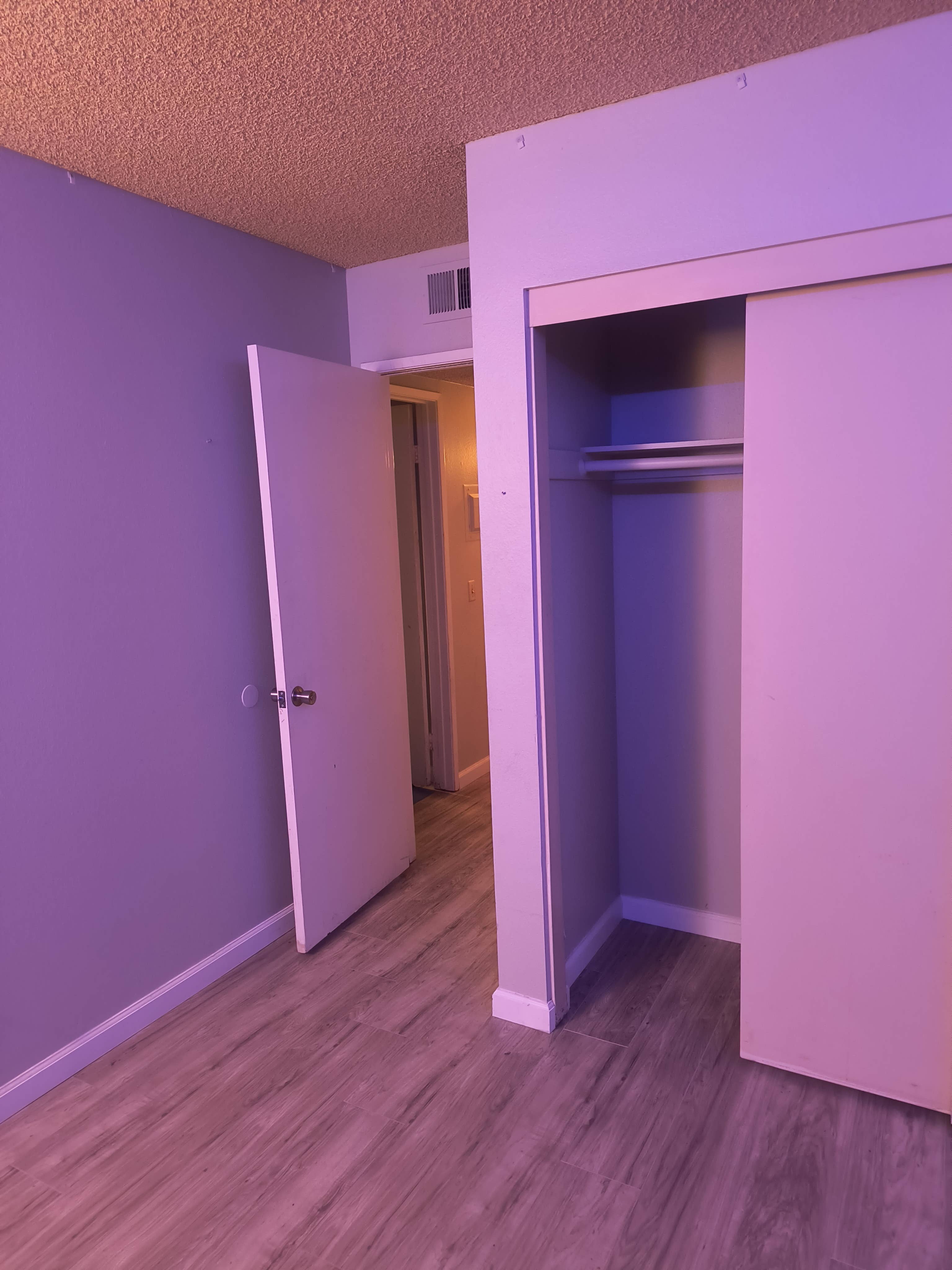 Private single room and bathroom