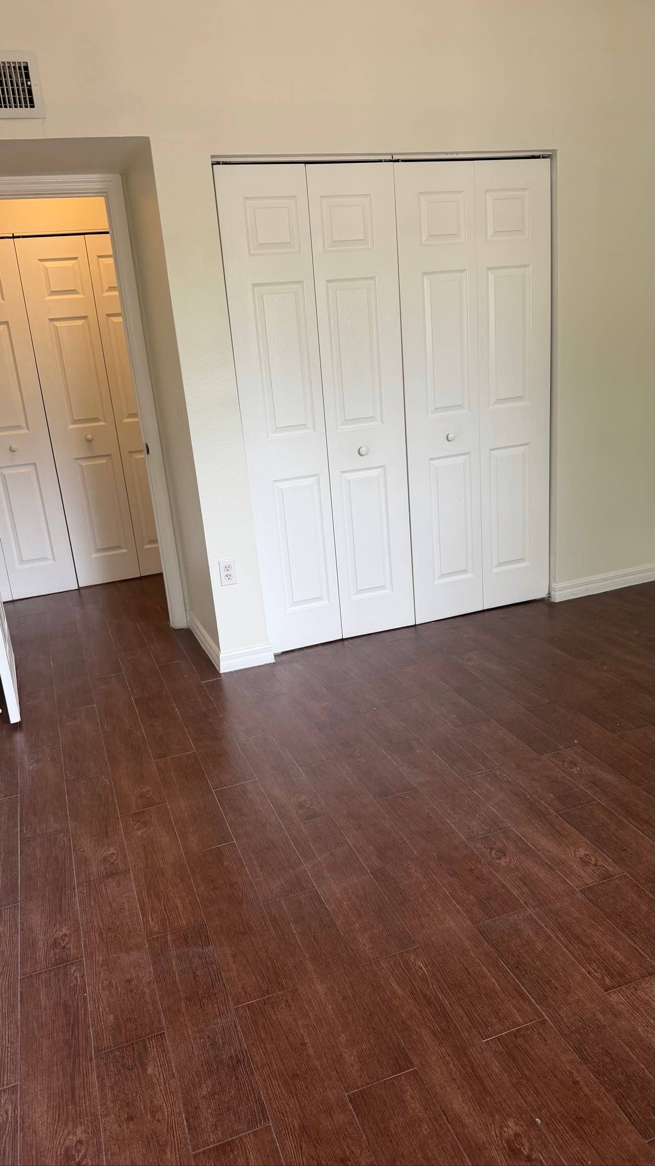BEAUTIFUL ROOM FOR RENT IN MIRAMAR