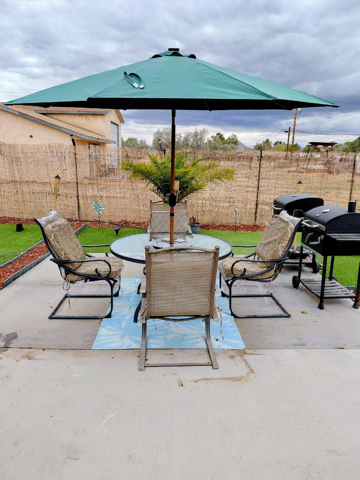 Tranquil location *Private room*