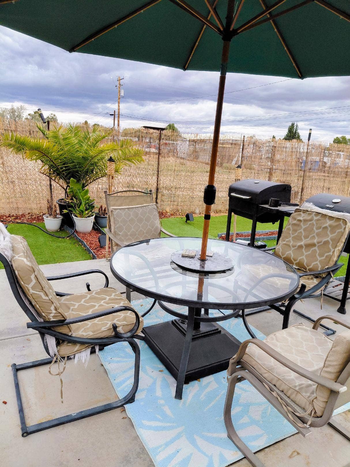 Tranquil location *Private room*