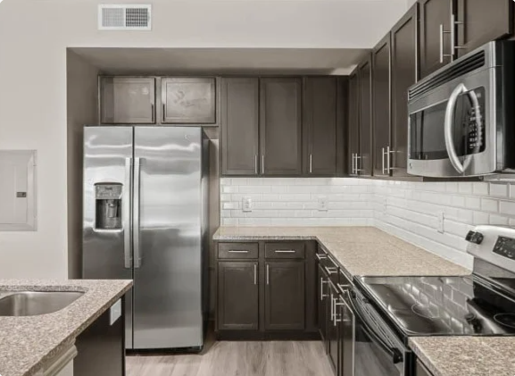 The Phoenix - 1BR, FTW, Nov 15th