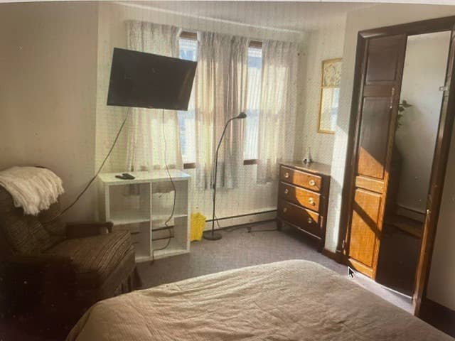 Room for rent by USNA Stadium
