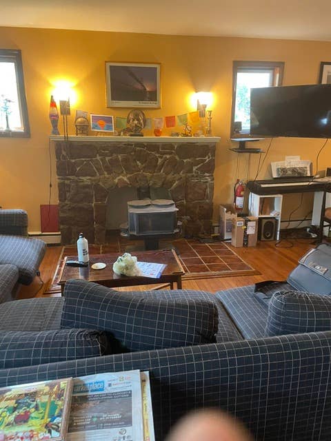 Room for rent by USNA Stadium