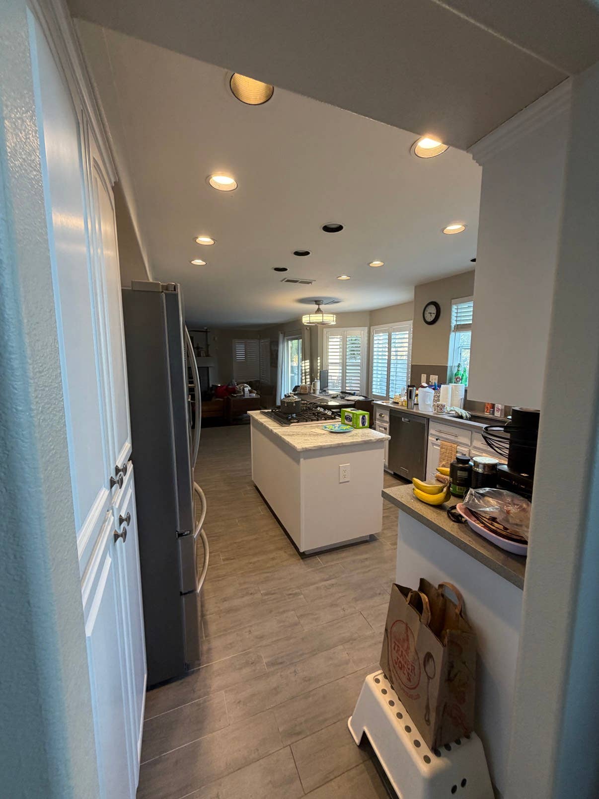 Furnished room $850 all utilities