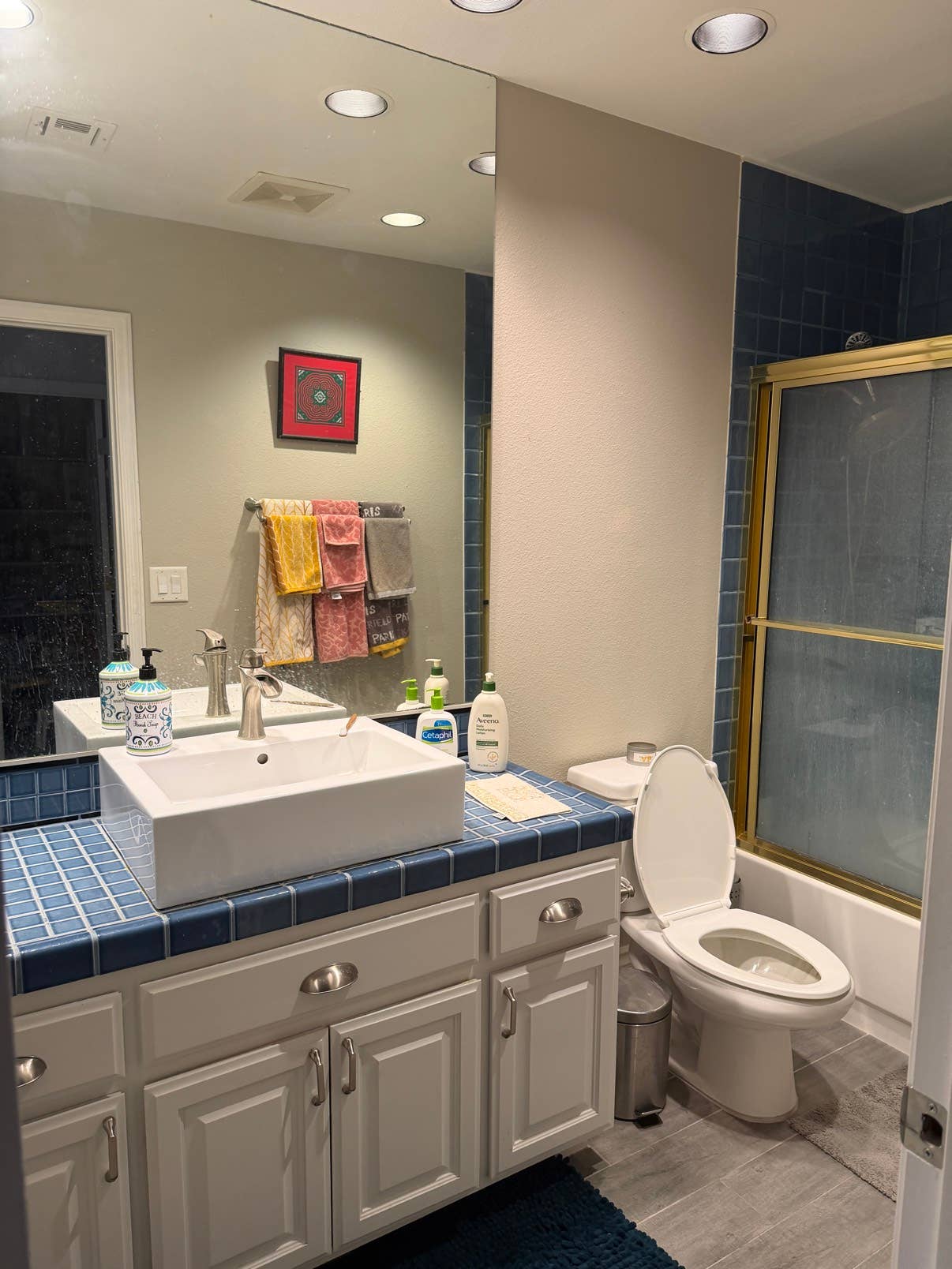 Furnished room $850 all utilities