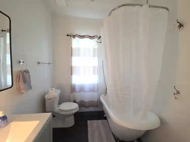 Furnished Room - Utilities Included