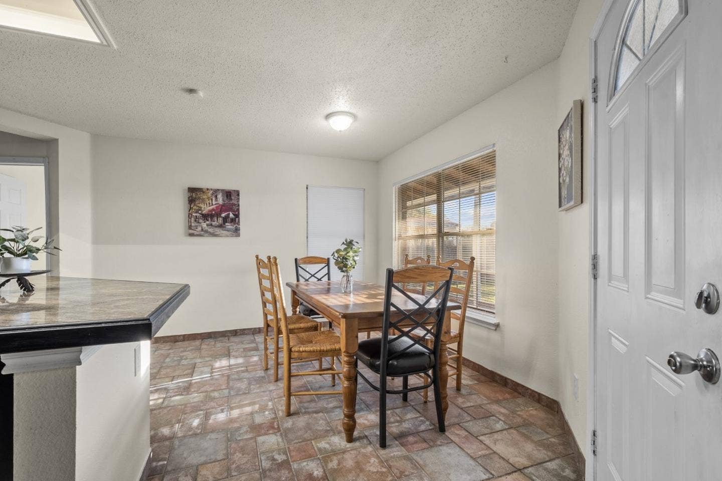 1 BR in Arlington