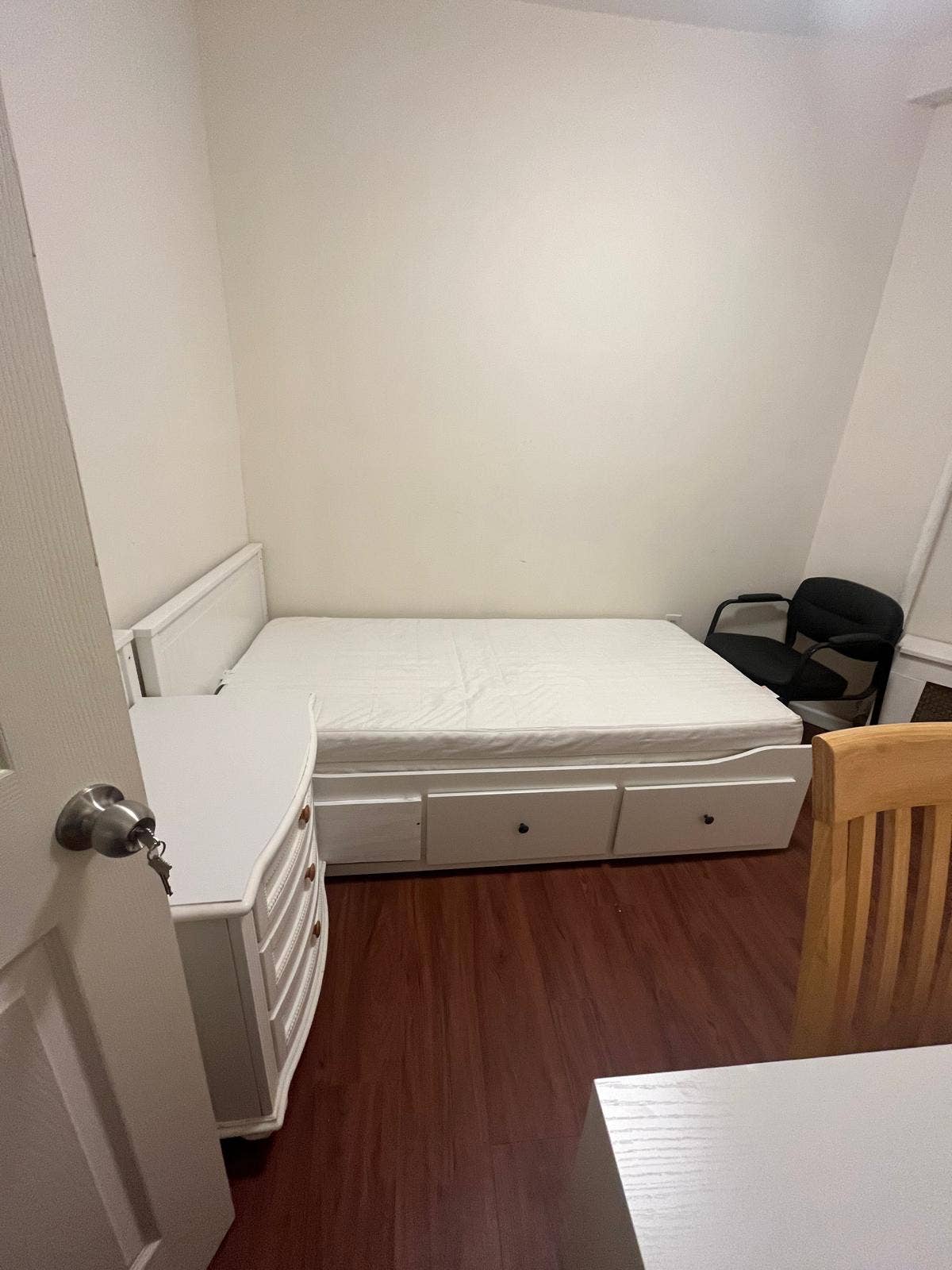 Furnished Room in Kips Bay, NYC