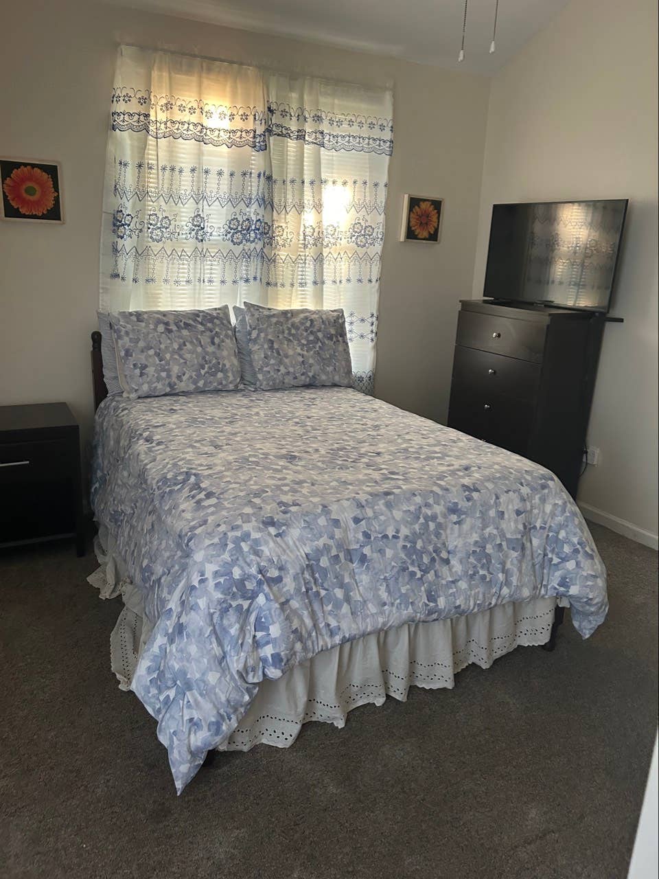 Furnished Room with utilities inc