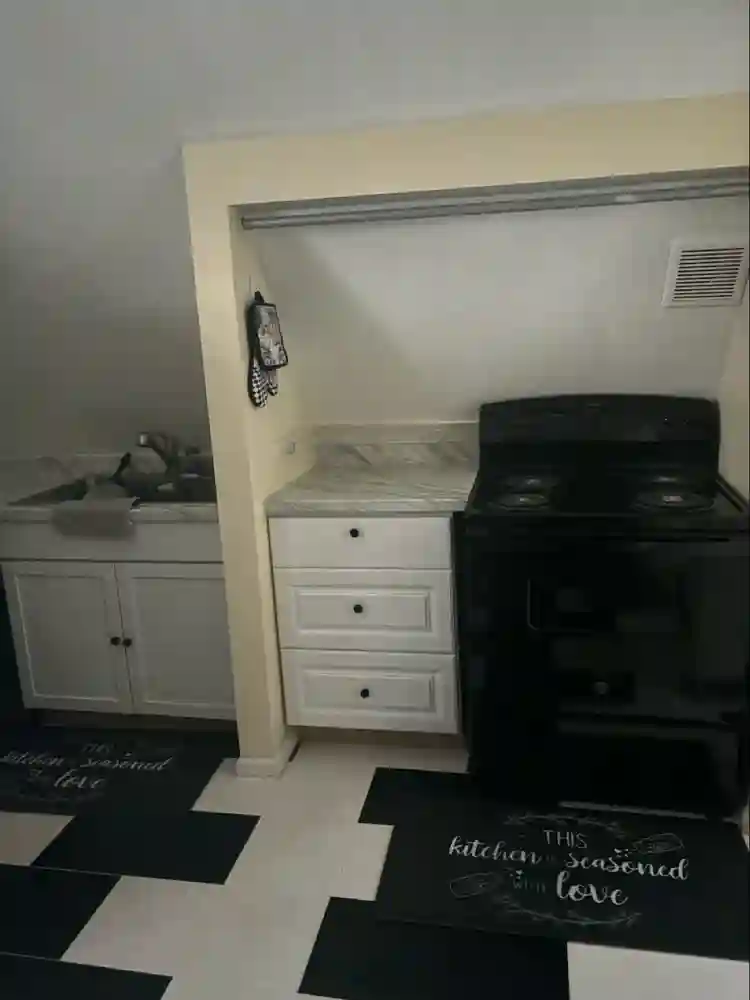 Furnished Room with utilities inc