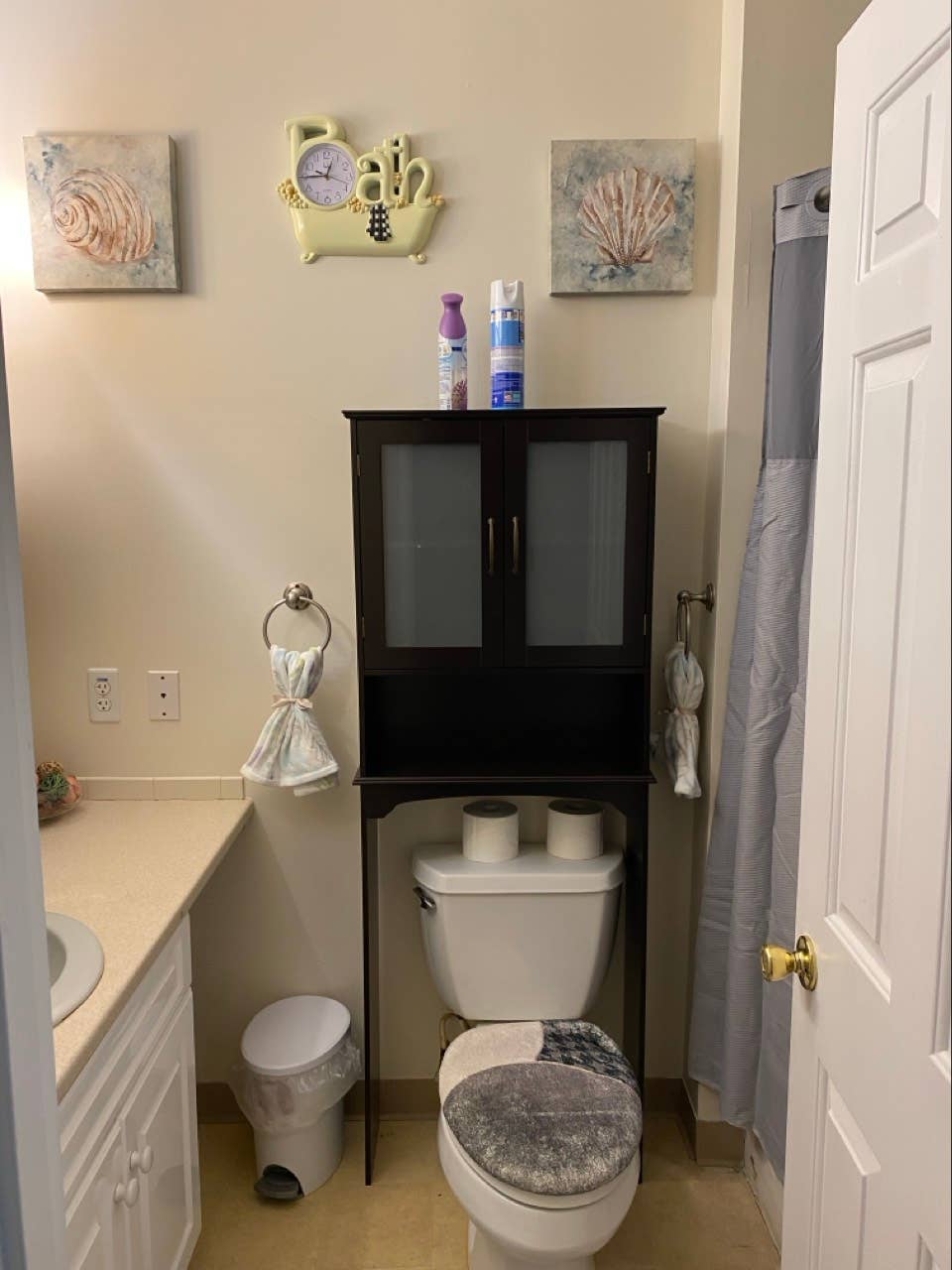 Furnished Room with utilities inc