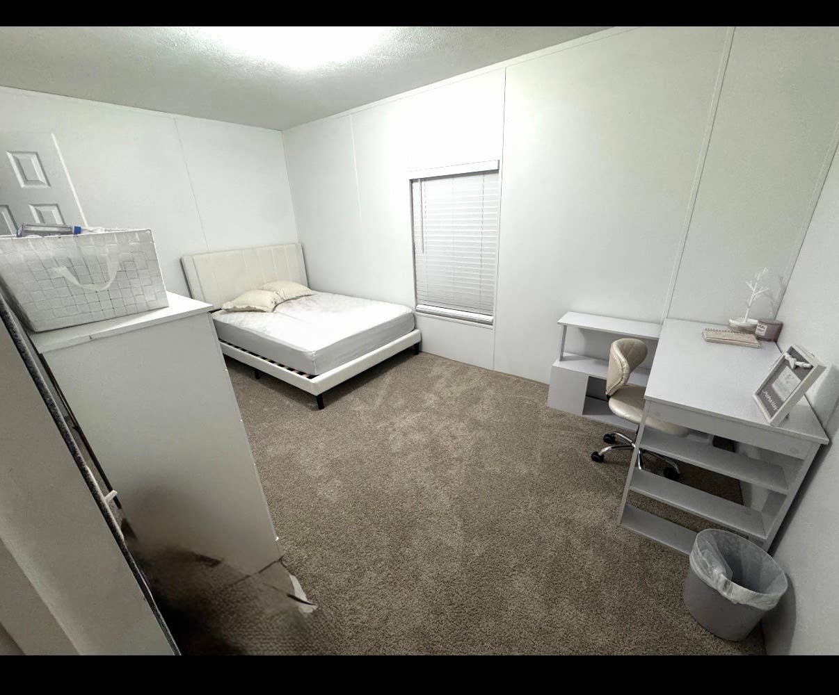 Private Room & Bathroom for Rent:)