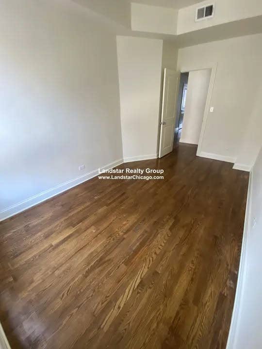 Uptown Apartment