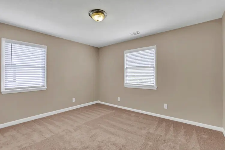 Large rooms available