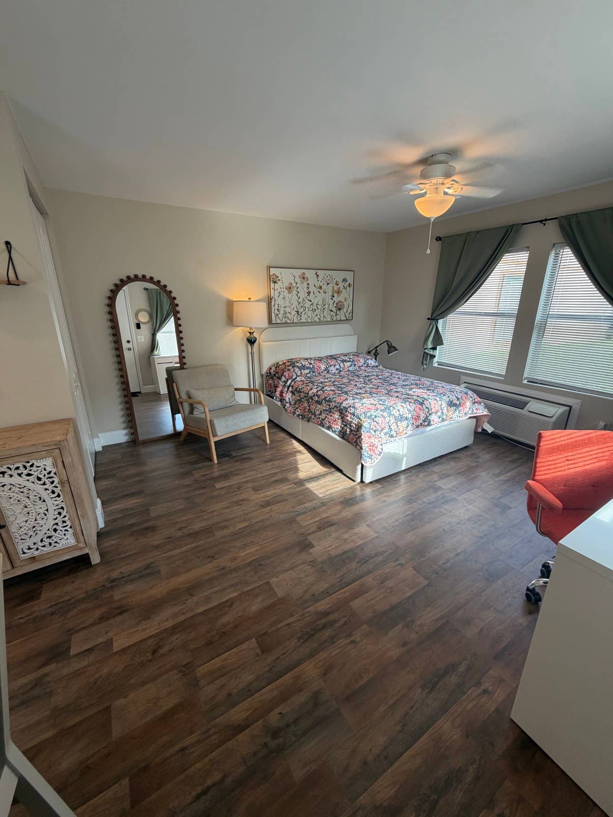 Clean upgraded studio for rent!