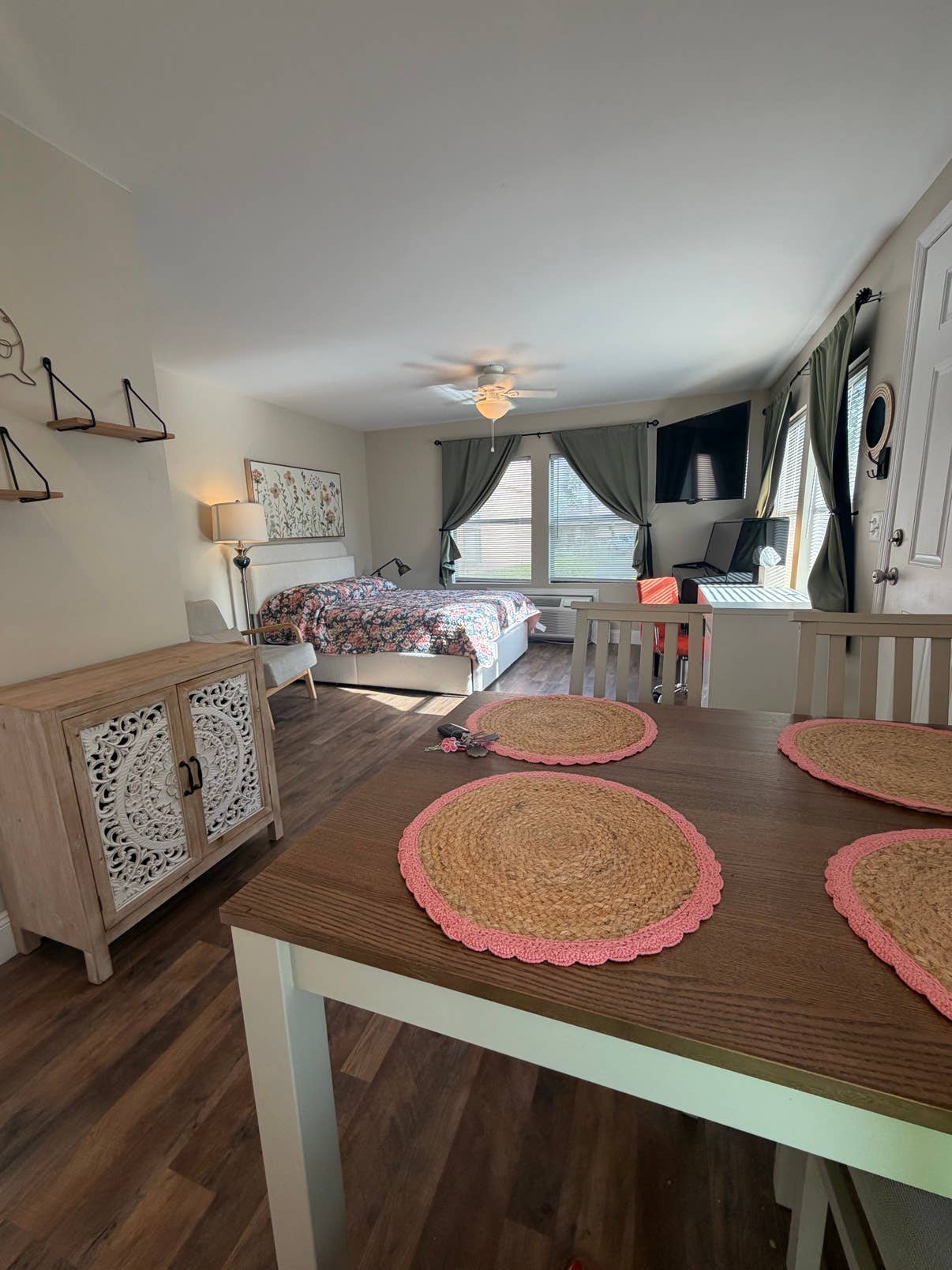 Clean upgraded studio for rent!