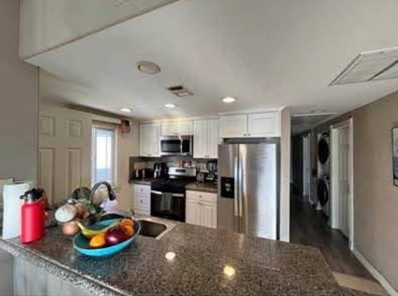 Room 2 Min to Beach - West Newport