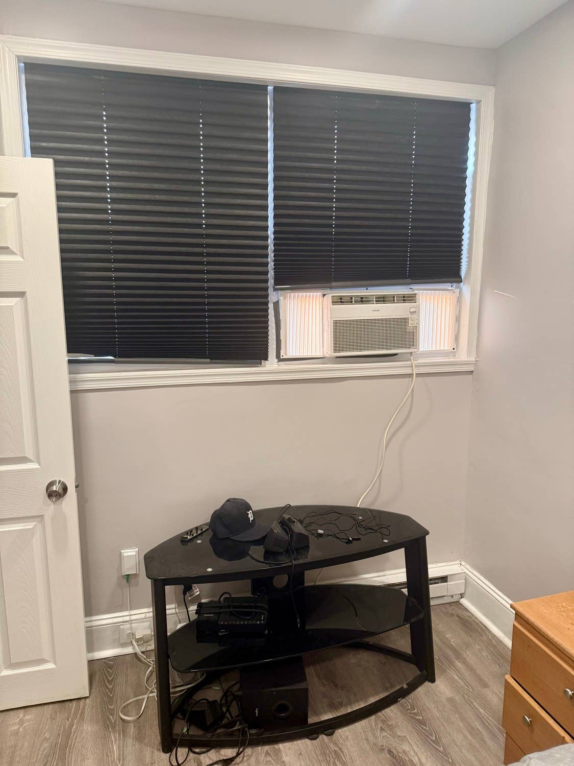 1 bedroom in shared house.