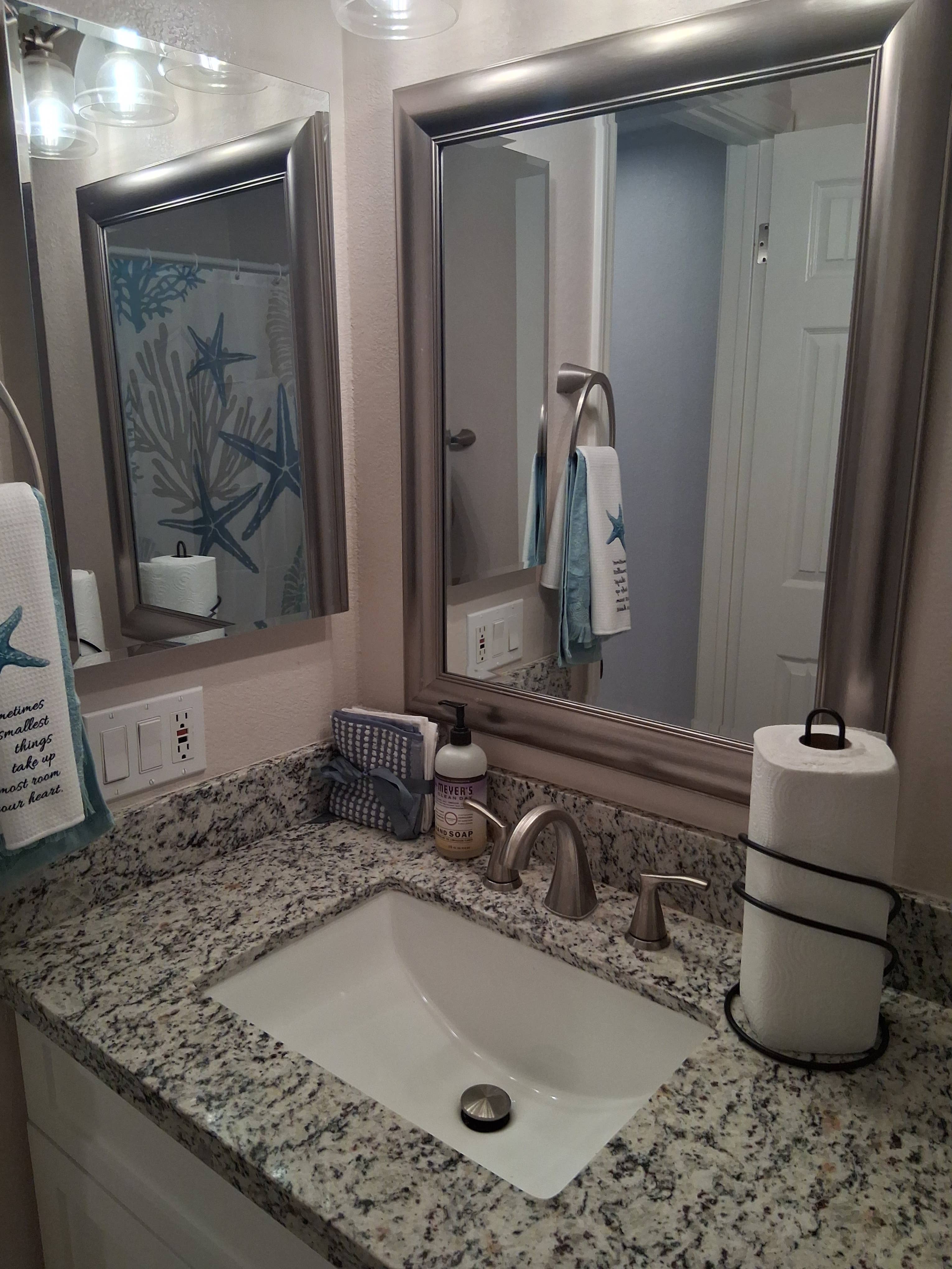 Private RoomBath $1000 all include