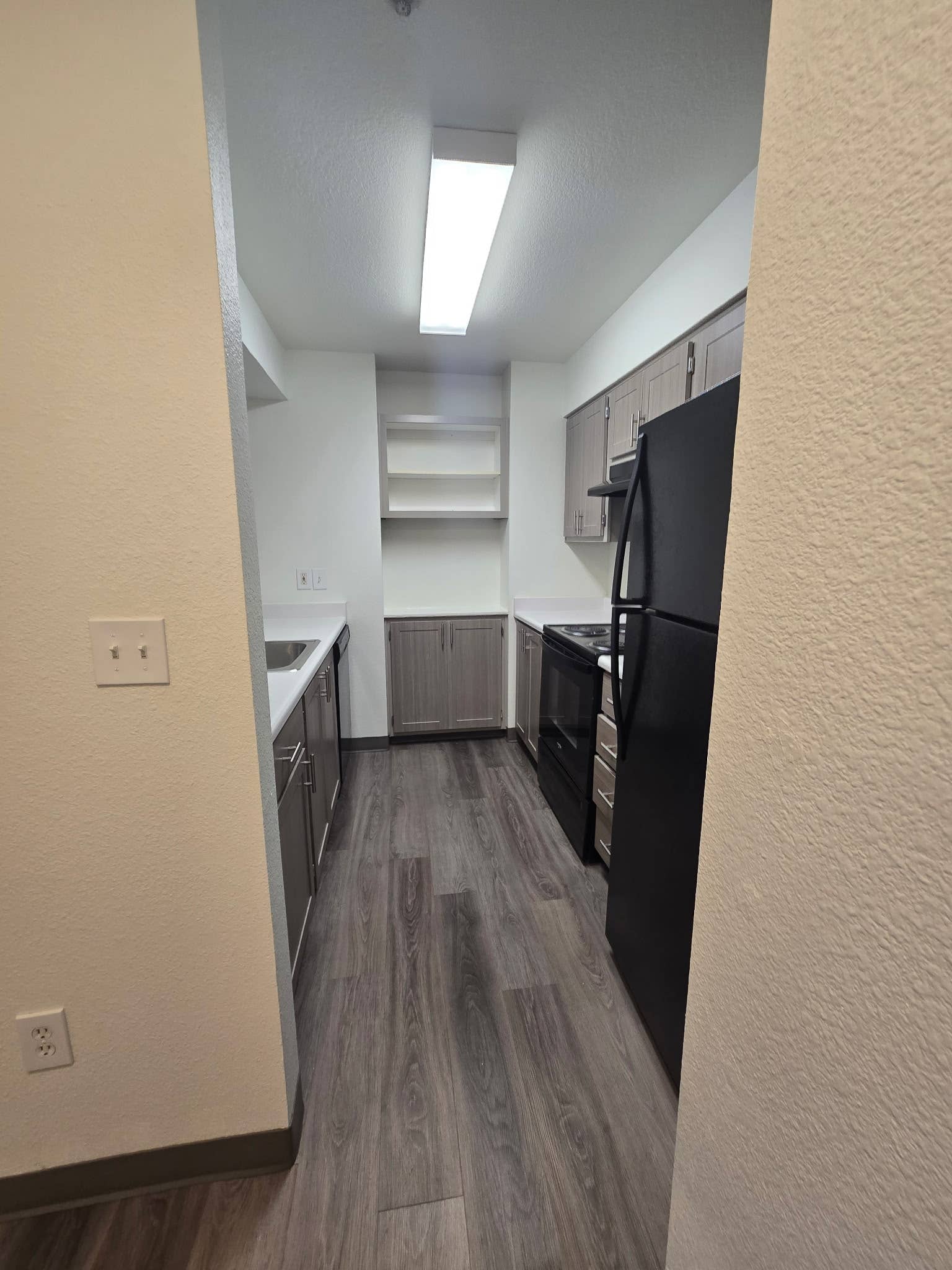 URGENT Private room in Vancouver WA
