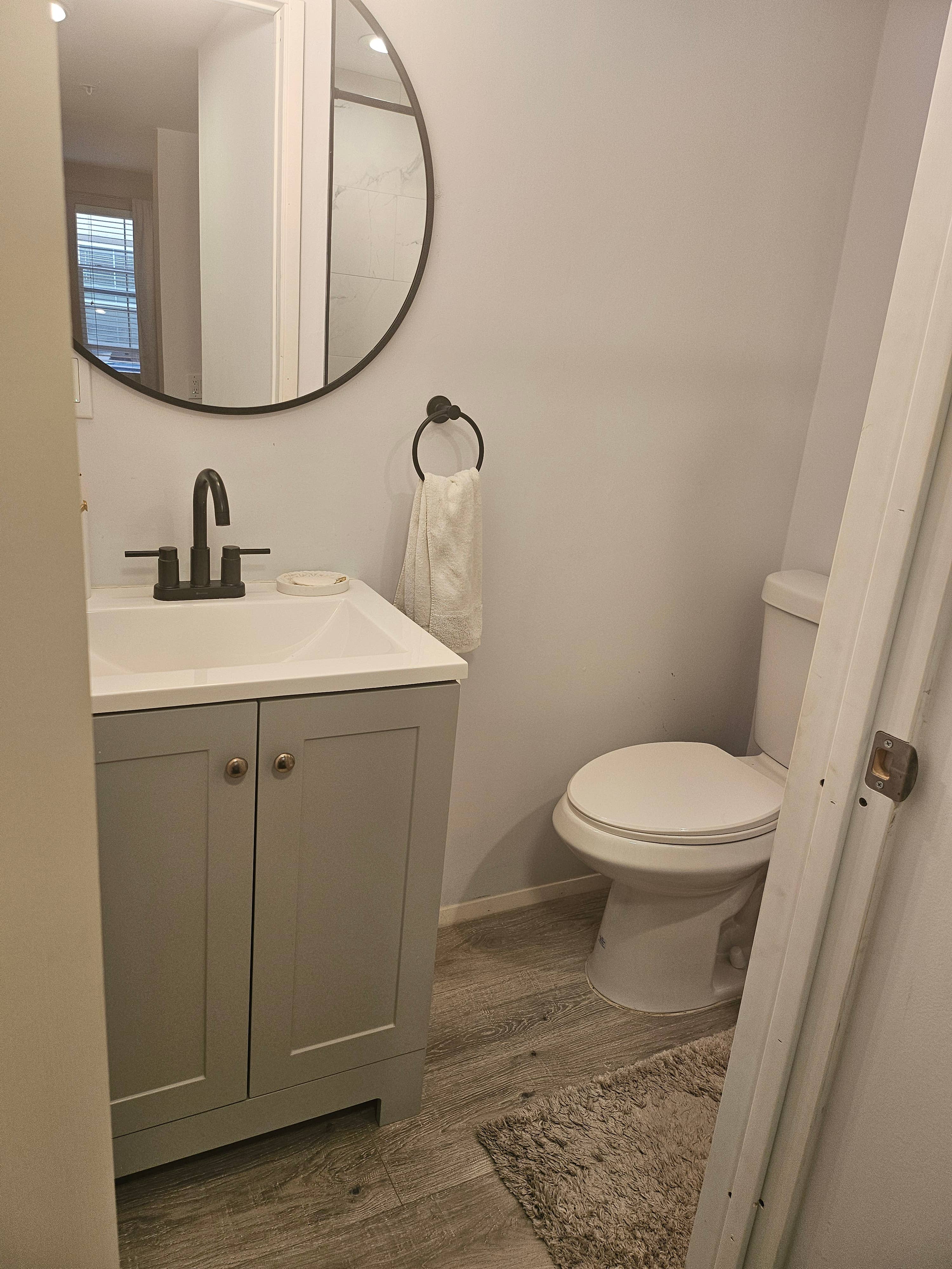 Private furnished studio in Oxnard