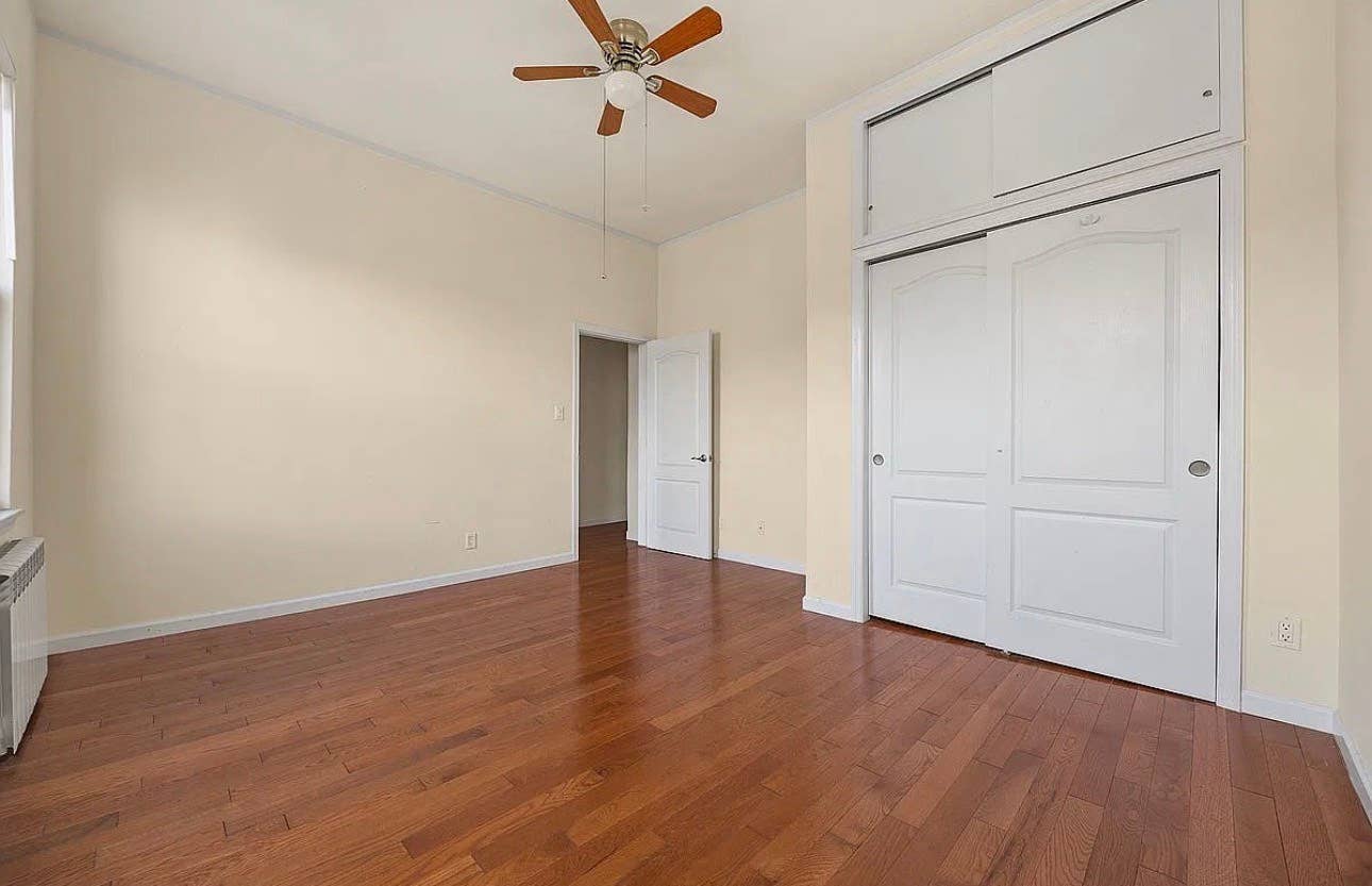Spacious 4 Bedroom Apartment