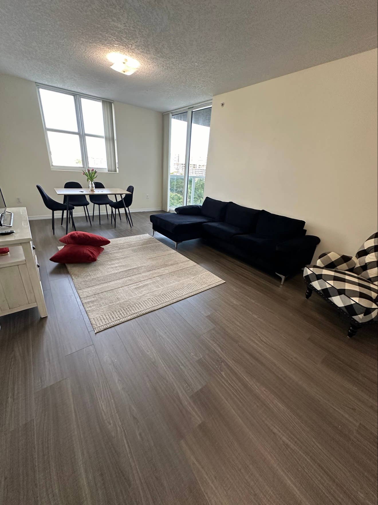 READY TO MOVE IN! - Female only