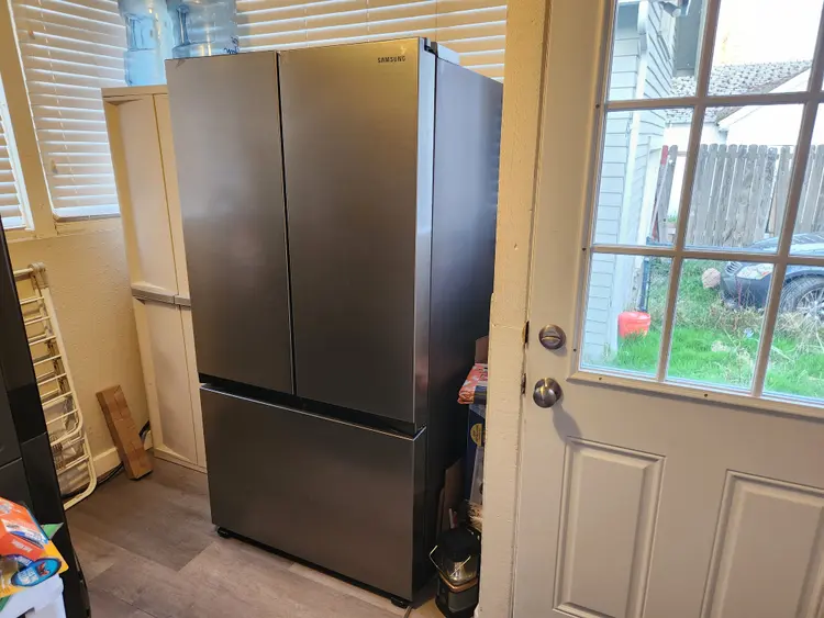 1 BR in 3 BR N. Tac house for rent