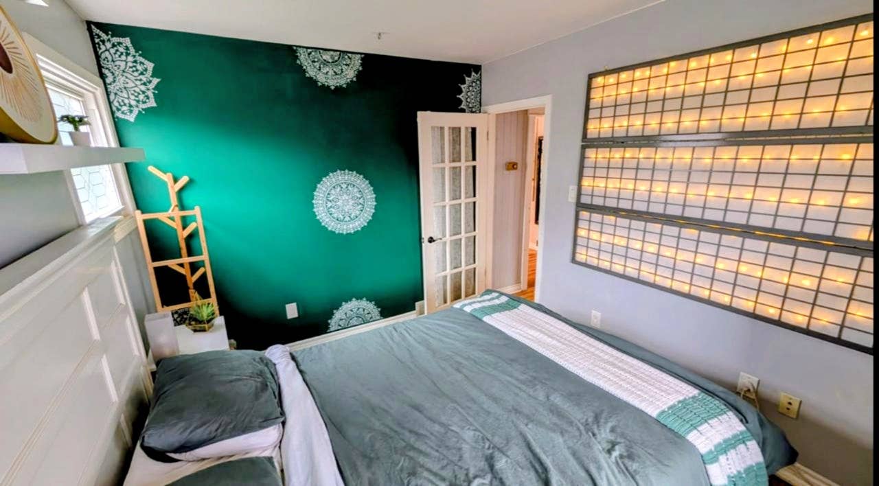 Furnished Room - Just one housemate
