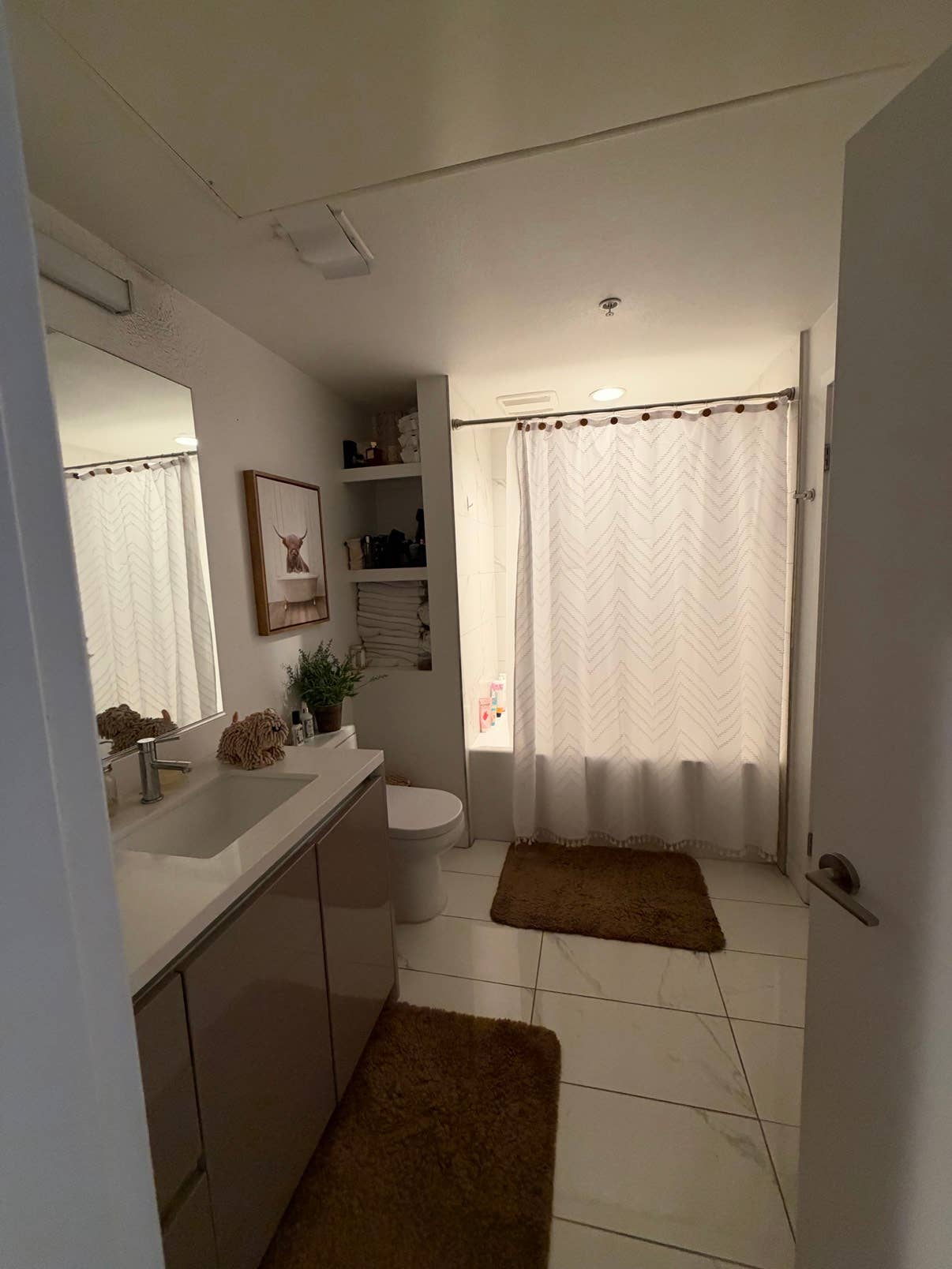 1 room for rent