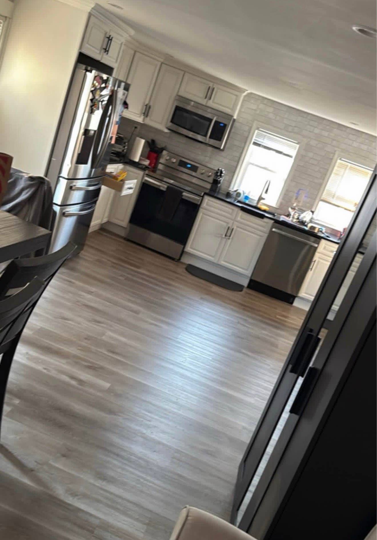Large Furnished room for rent 11/1!