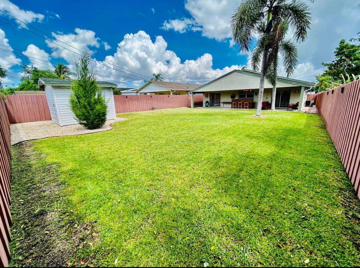 Need female to take over lease asap