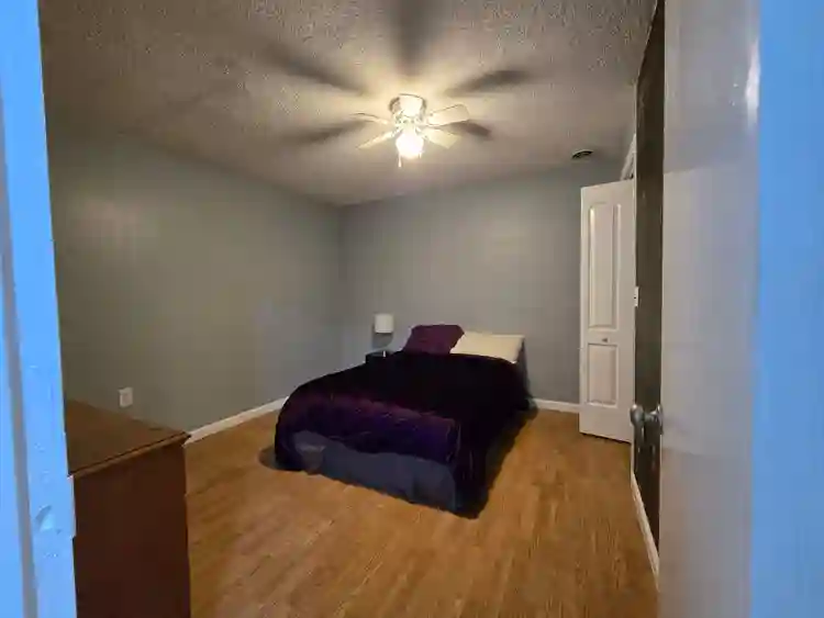 Rooms for rent - church hill, tn