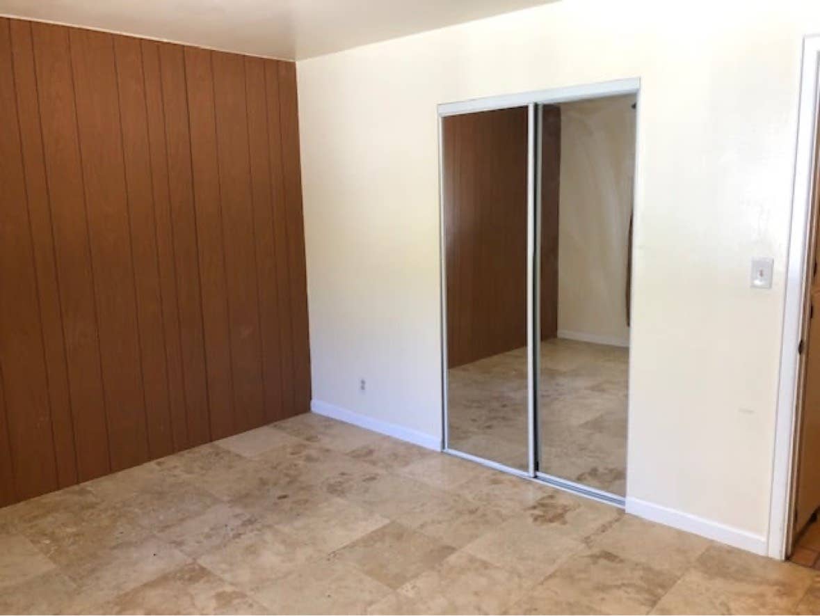 1 bedroom with shared bath