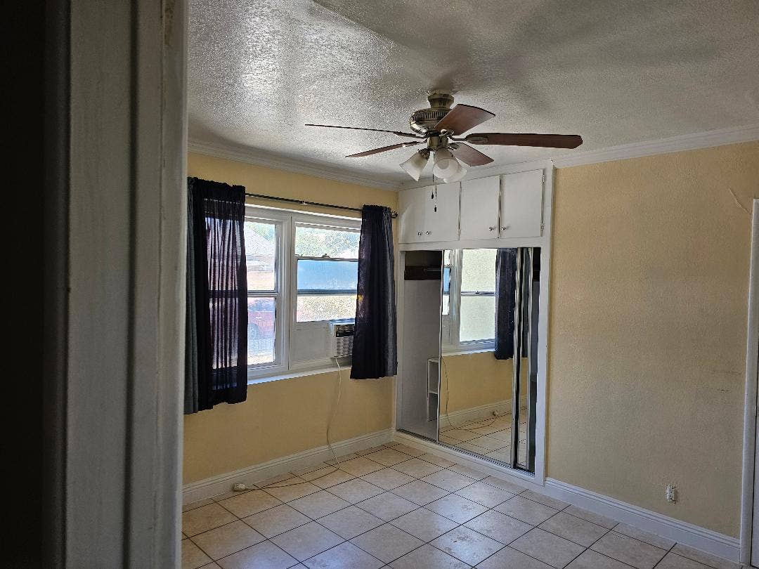Room for Rent /$900 Month-