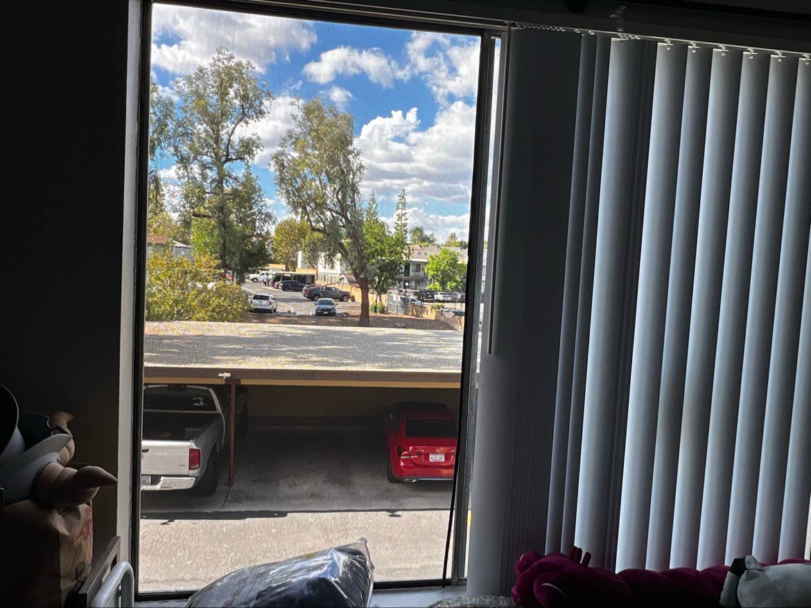Looking for Roommate in Brea CA