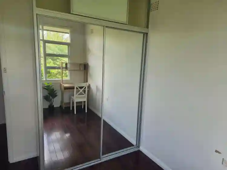 3rooms available to rent out