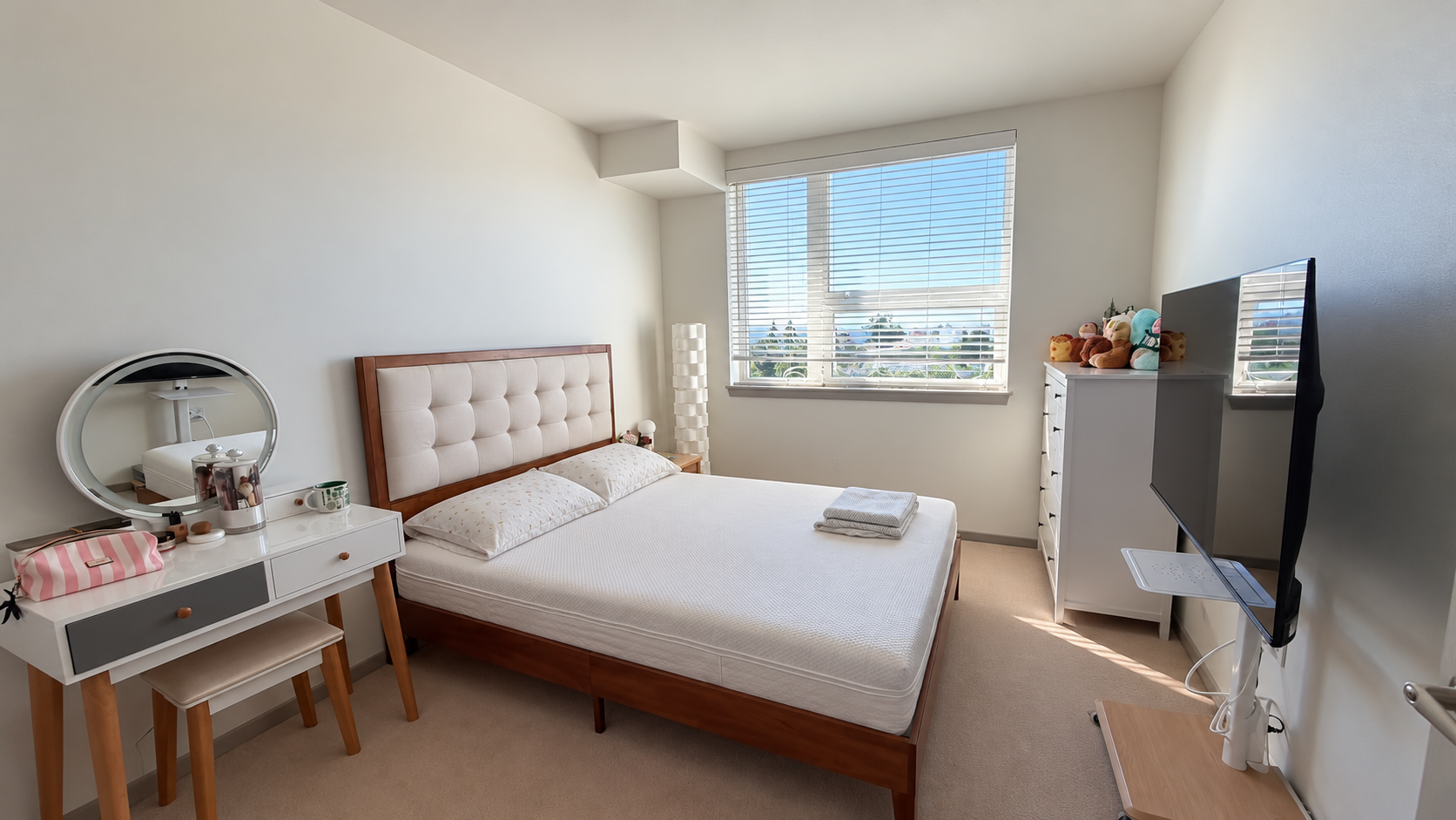 Renton 1B1B Apartment